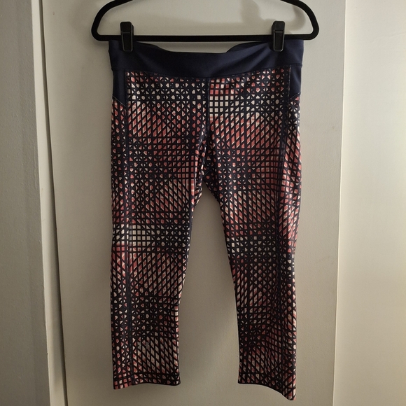 Under Armour Women's Navy and Red Patterned Leggings - Picture 1 of 6